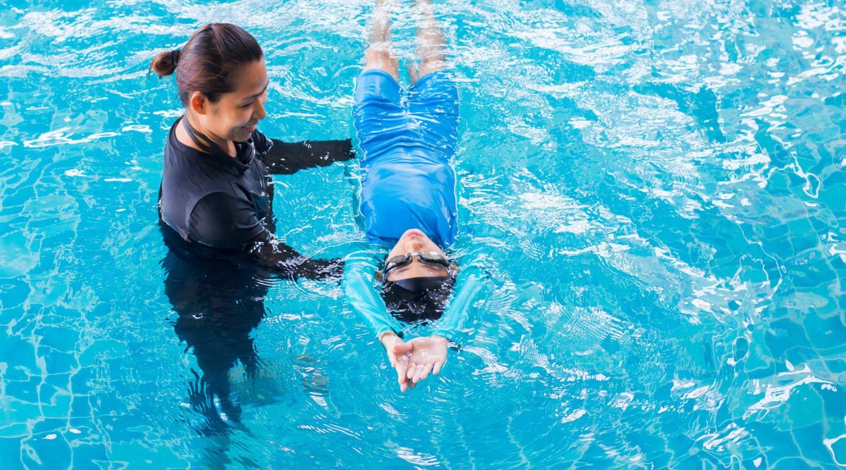 Apprendre à nager : santé et sécurité clés